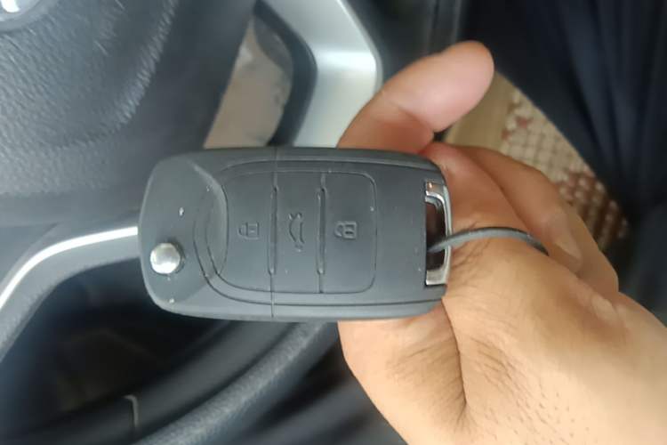 Used Baojun 310W 2017 1.5L Manual Comfort Version China V Vehicle Key
