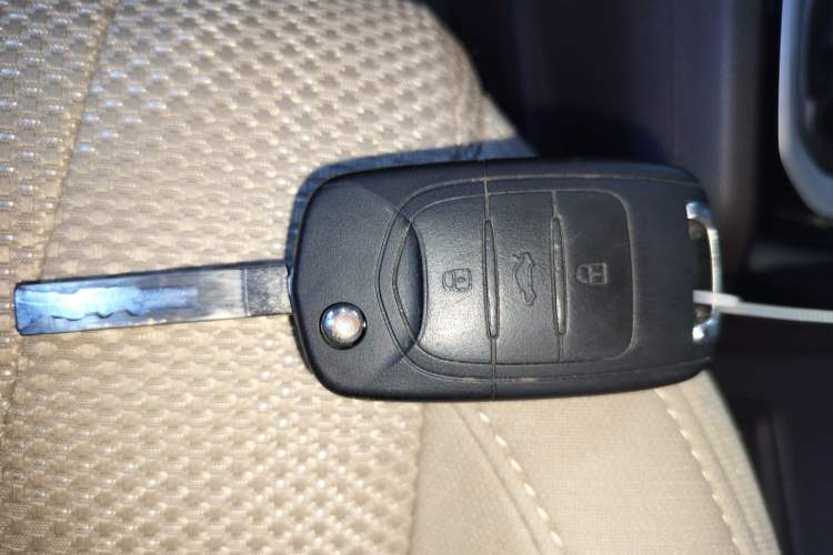 Used Baojun 310W 2017 1.5L Manual Comfort Version China V Vehicle Key