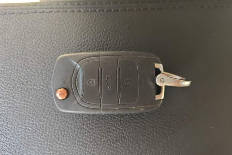 Used Baojun 310W 2017 1.5L Manual Comfort Version China V Vehicle Key