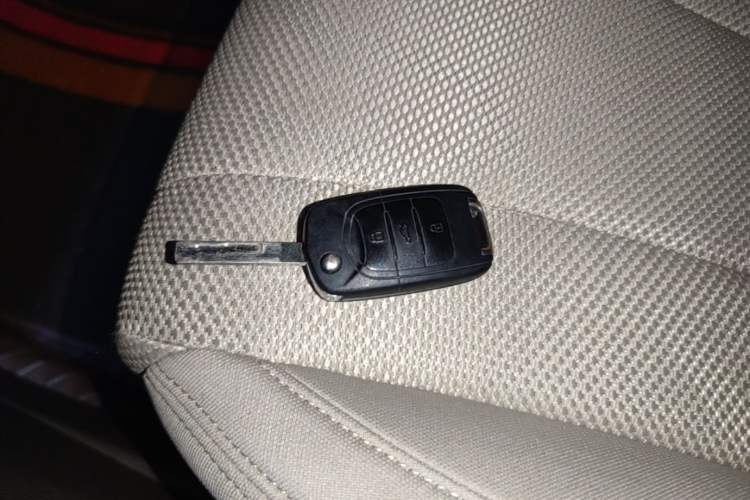 Used Baojun 310W 2017 1.5L Manual Comfort Version China V Vehicle Key
