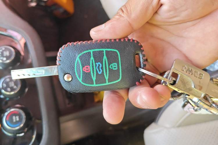 Used Baojun 310W 2017 1.5L Manual Fashion Model China V Vehicle Key