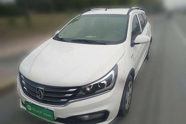 Used Baojun 310W 2017 1.5L Manual Comfort Version China VI Emission Standard