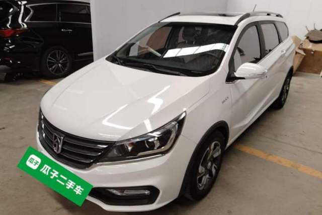 Used Baojun 310W 2017 1.5L Manual Luxury Edition China V