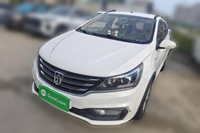 Used Baojun 310W 2017 1.5L Manual Fashion Edition China VI