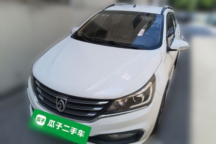 Used Baojun 310W 2017 1.5L Manual Fashion Model China V Guazi used car, China used car export, Used car for sale, Used  cars, Cheapest cars for sale