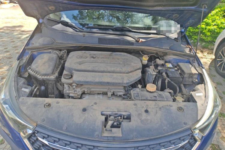 Used Baojun 310W 2018 1.5L Automatic Luxury Version China V Engine Bay