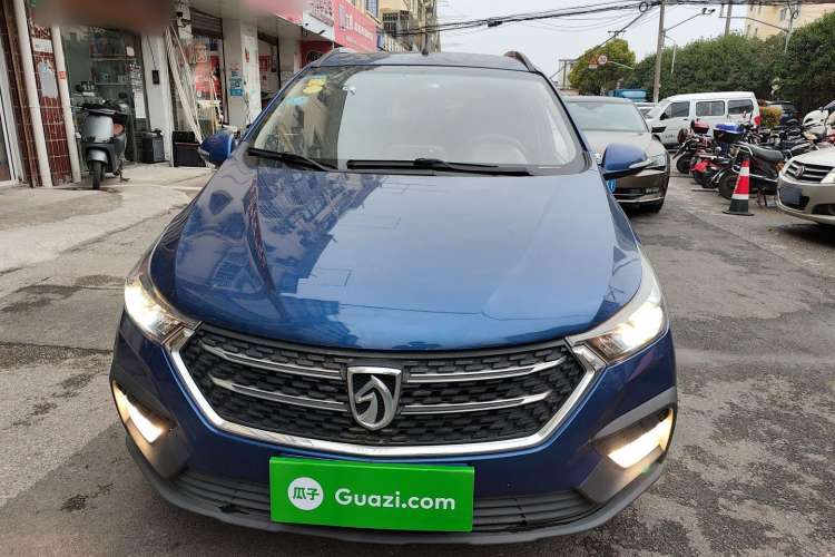 Used Baojun 310W 2018 1.5L Automatic Fashion Version China V Emission Standard Exterior 1