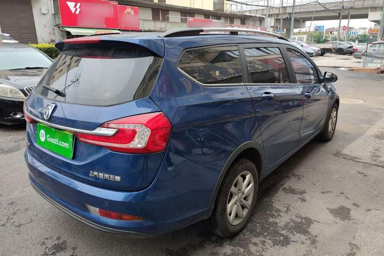 Used Baojun 310W 2018 1.5L Automatic Fashion Version China V Emission Standard Exterior 5