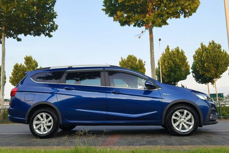 Used Baojun 310W 2018 1.5L Automatic Fashion Edition China VI Exterior 7