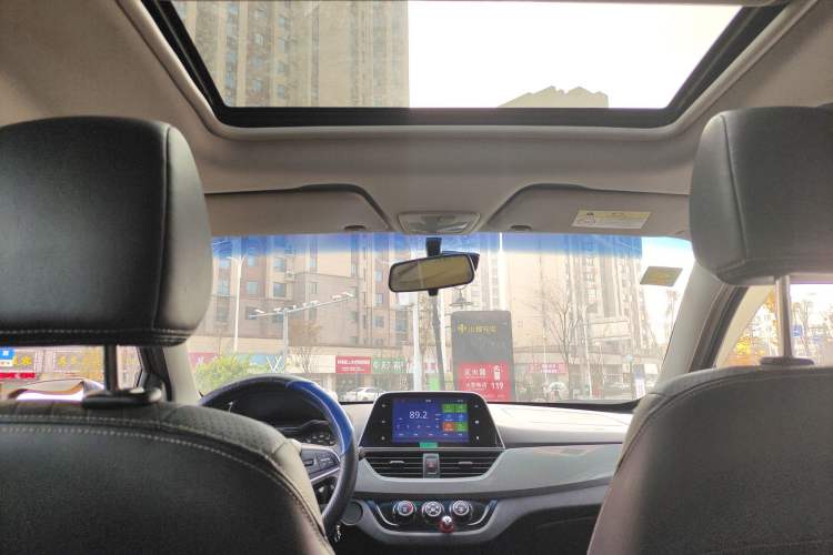 Used Baojun 310W 2018 1.5L Automatic Luxury Version China V Headliner