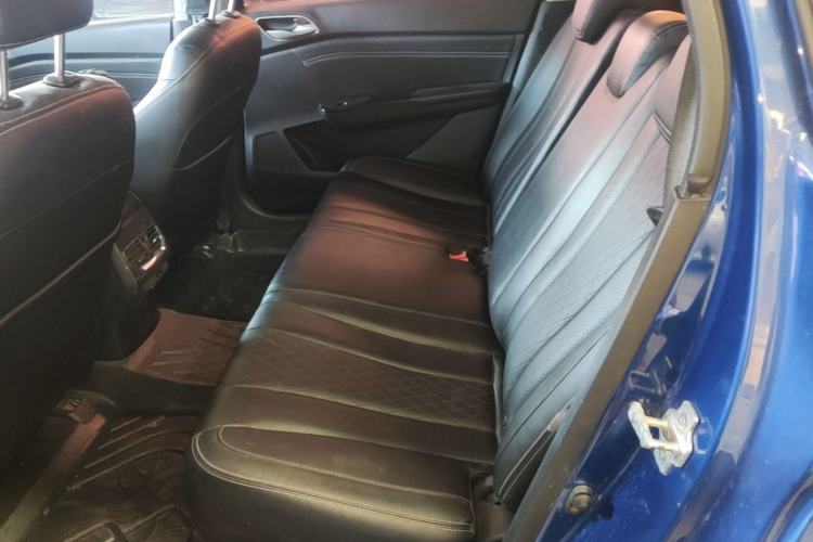Used Baojun 310W 2018 1.5L Automatic Fashion Version China V Emission Standard Left Rear Seat