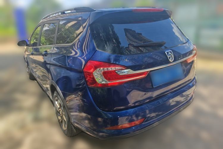 Used Baojun 310W 2018 1.5L Automatic Luxury Version China V Rear Left 45 Deg
