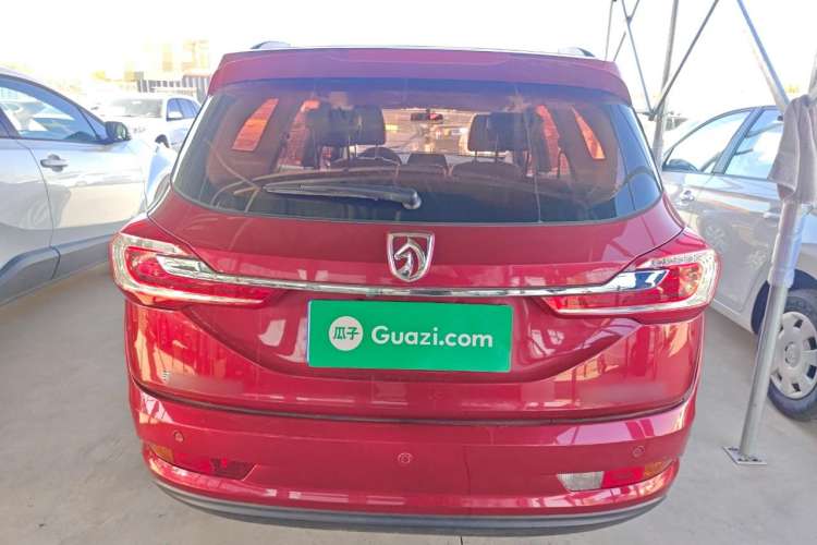 Used Baojun 310W 2018 1.5L Automatic Fashion Version China V Emission Standard Exterior 4