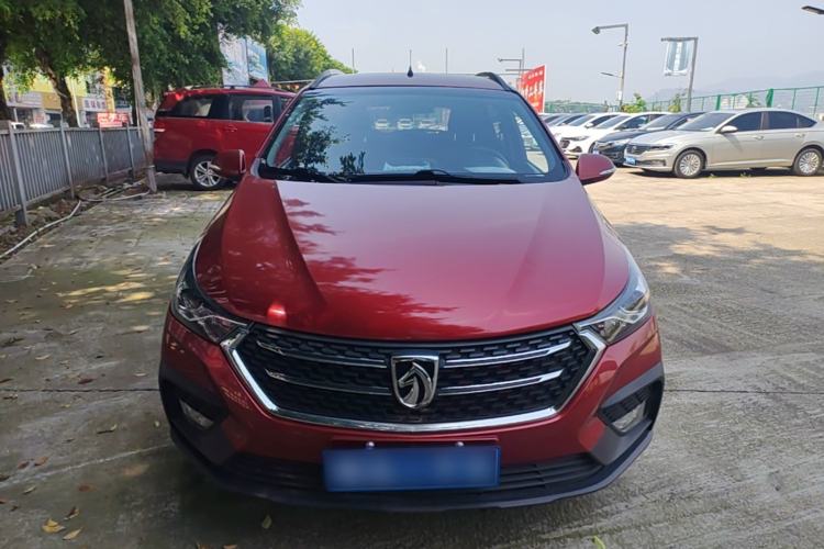 Used Baojun 310W 2018 1.5L Automatic Fashion Version China V Emission Standard Front