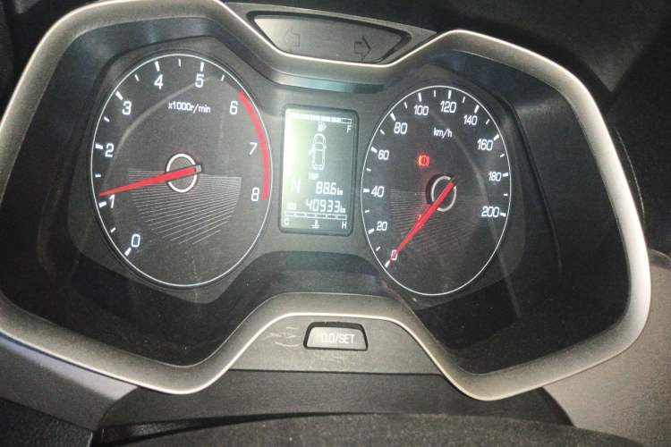 Used Baojun 310W 2018 1.5L Automatic Fashion Edition China VI Odometer Close Up