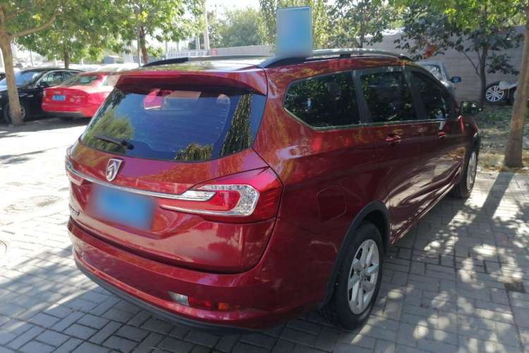 Used Baojun 310W 2018 1.5L Automatic Fashion Edition China VI Rear Right 45 Deg