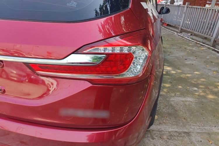 Used Baojun 310W 2018 1.5L Automatic Fashion Version China V Emission Standard Right Rear Taillight