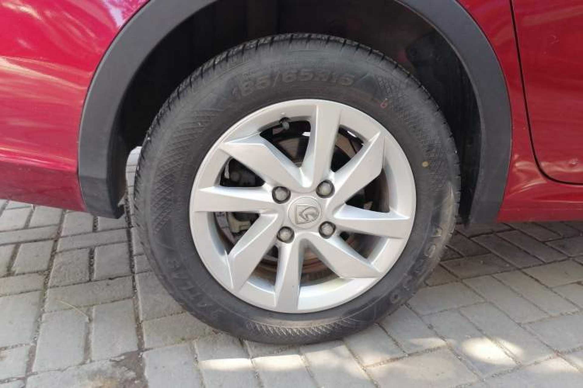 Used Baojun 310W 2018 1.5L Automatic Fashion Edition China VI Right Rear Wheel Hub