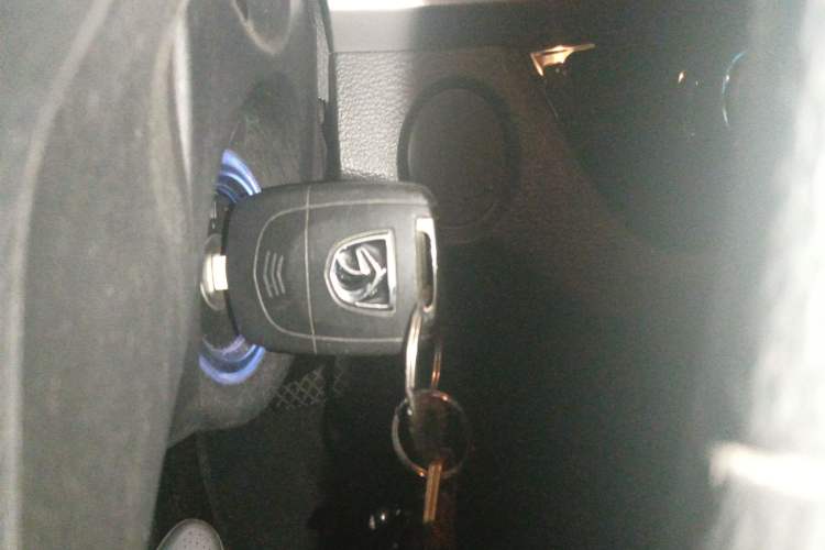 Used Baojun 310W 2018 1.5L Automatic Fashion Edition China VI Vehicle Key