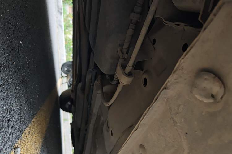 Used Baojun 310W 2018 1.5L Automatic Fashion Version China V Emission Standard Chassis Rear Right
