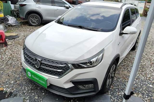 Used Baojun 310W 2018 1.5L Automatic Luxury Version China V