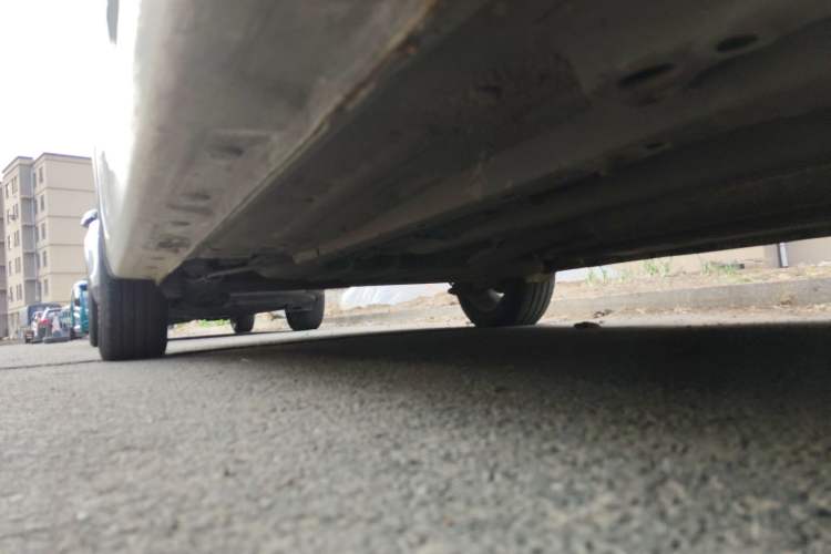 Used Baojun 310W 2018 1.5L Automatic Fashion Edition China VI Chassis Front Right