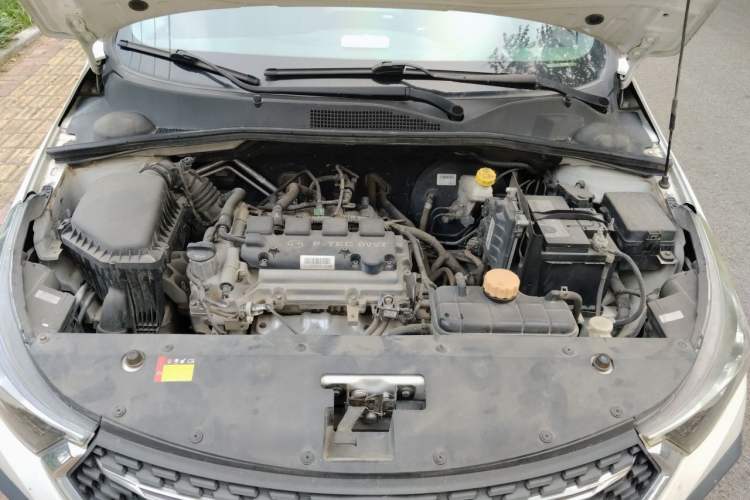Used Baojun 310W 2018 1.5L Automatic Fashion Edition China VI Engine Bay