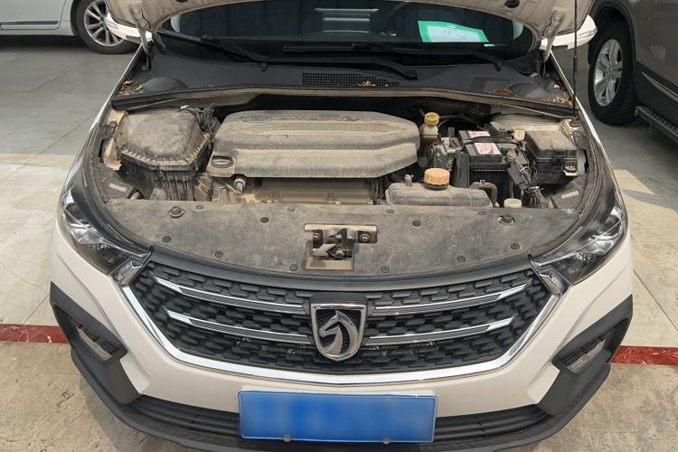 Used Baojun 310W 2018 1.5L Automatic Luxury Version China V Engine Bay