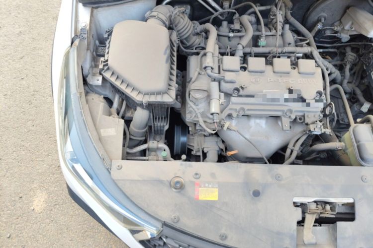 Used Baojun 310W 2018 1.5L Automatic Fashion Edition China VI Engine Bay Right