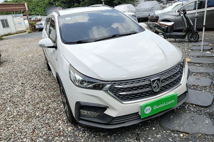 Used Baojun 310W 2018 1.5L Automatic Luxury Version China V Exterior 1