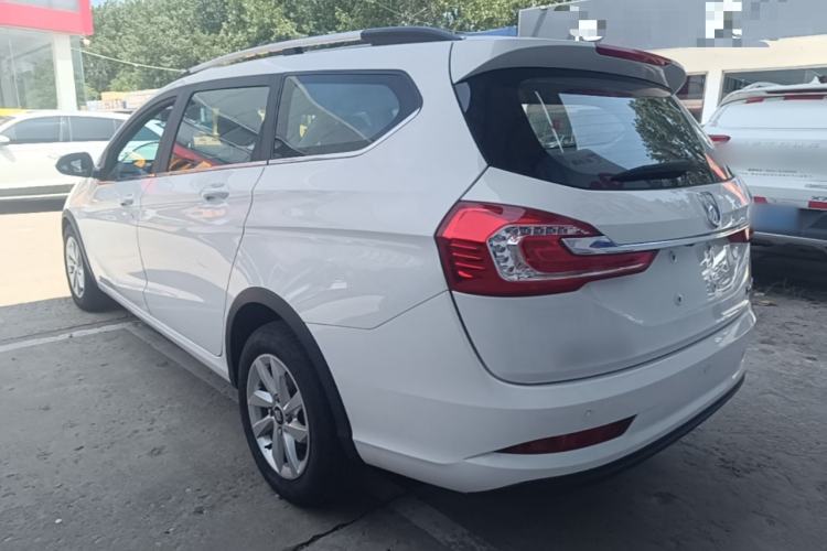 Used Baojun 310W 2018 1.5L Automatic Fashion Edition China VI Exterior 2
