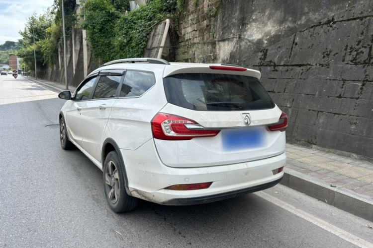 Used Baojun 310W 2018 1.5L Automatic Luxury Version China V Exterior 3