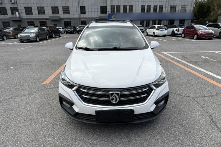 Used Baojun 310W 2018 1.5L Automatic Luxury Version China V Exterior 3