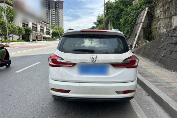 Used Baojun 310W 2018 1.5L Automatic Luxury Version China V Exterior 4