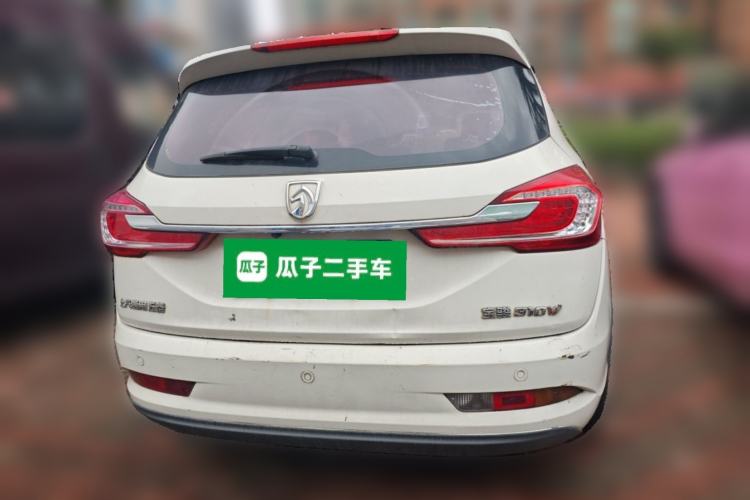Used Baojun 310W 2018 1.5L Automatic Fashion Version China V Emission Standard Exterior 4