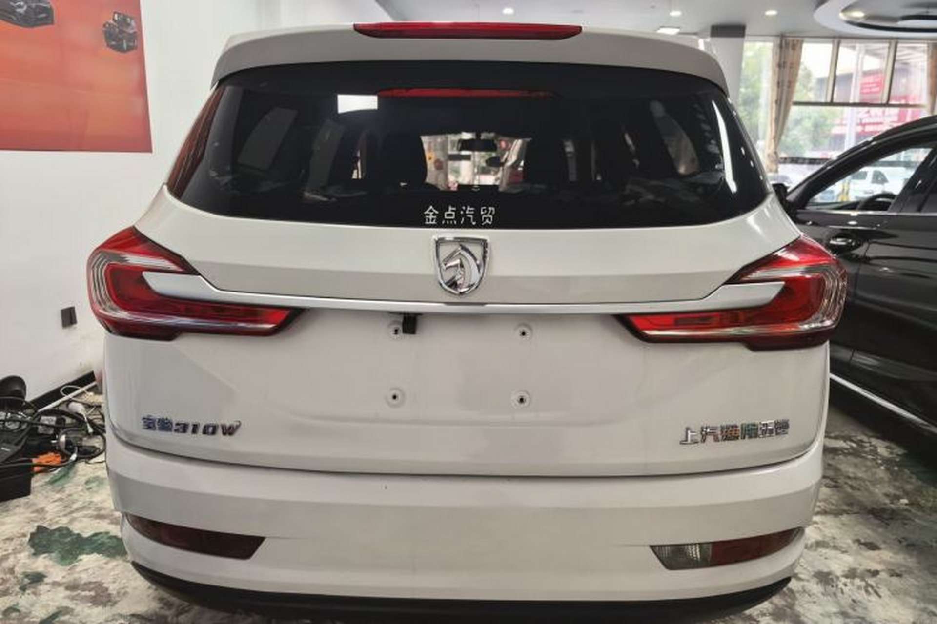 Used Baojun 310W 2018 1.5L Automatic Fashion Edition China VI Exterior 4