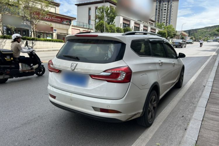 Used Baojun 310W 2018 1.5L Automatic Luxury Version China V Exterior 5