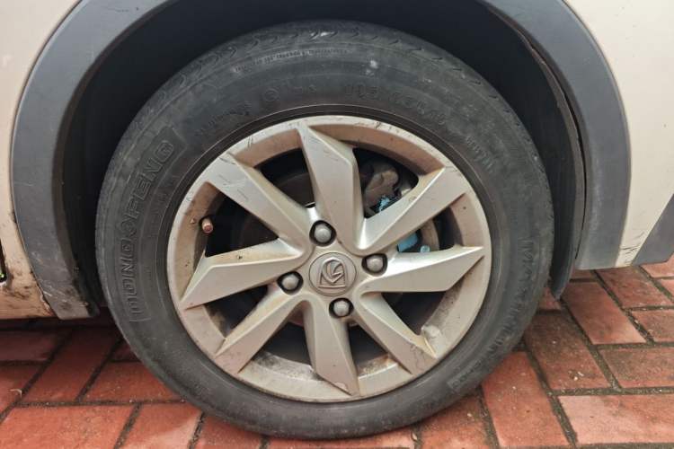 Used Baojun 310W 2018 1.5L Automatic Fashion Version China V Emission Standard Exterior 7
