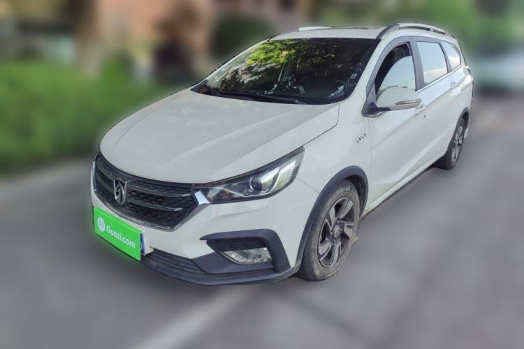 Used Baojun 310W 2018 1.5L Automatic Luxury Version China VI Emission Standard Guazi used car, China used car export, Used car for sale, Used  cars, Cheapest cars for sale