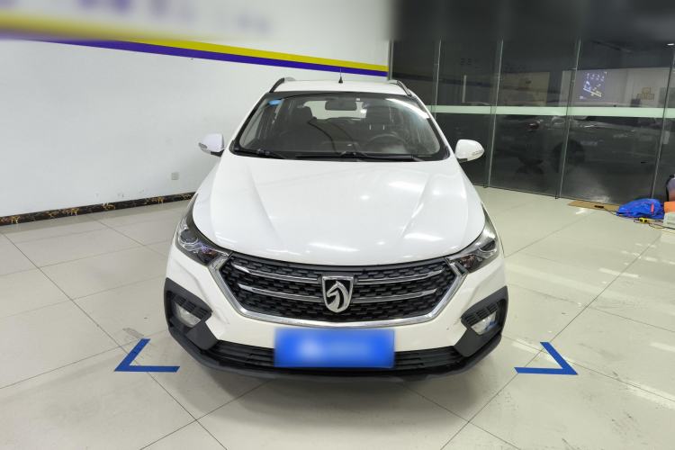 Used Baojun 310W 2018 1.5L Automatic Fashion Version China V Emission Standard Front