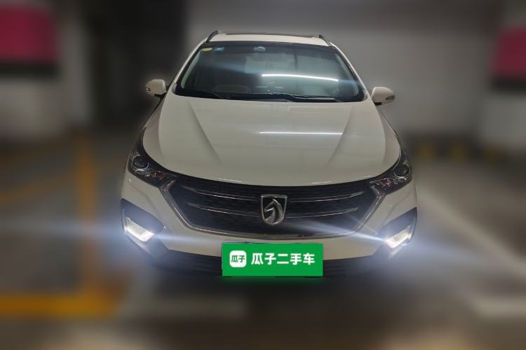 Used Baojun 310W 2018 1.5L Automatic Luxury Version China VI Emission Standard Front