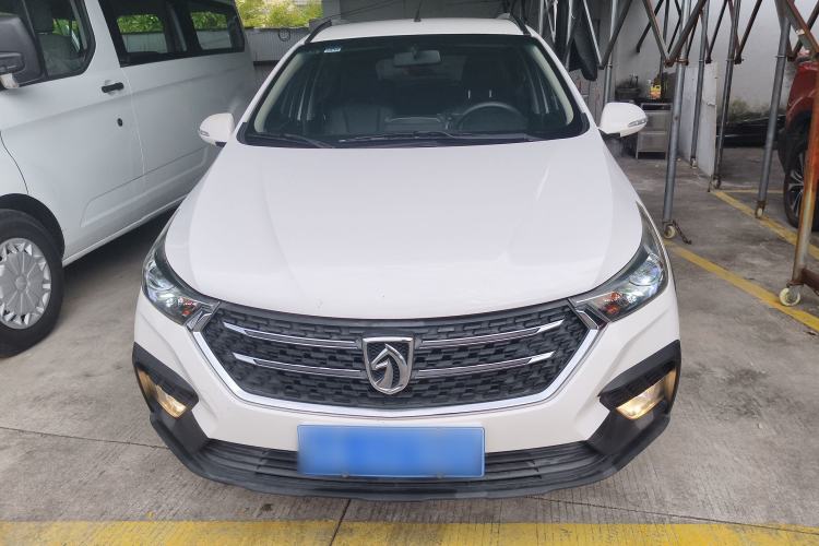 Used Baojun 310W 2018 1.5L Automatic Fashion Version China V Emission Standard Front