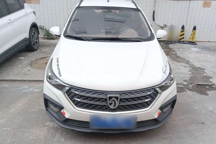 Used Baojun 310W 2018 1.5L Automatic Fashion Version China V Emission Standard Front