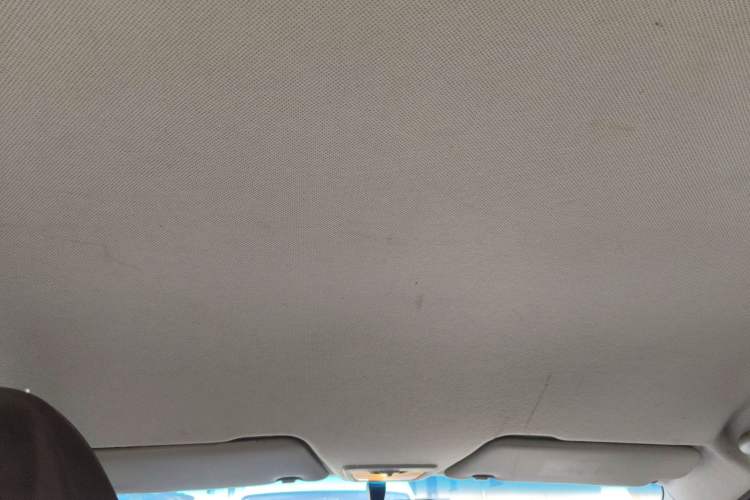 Used Baojun 310W 2018 1.5L Automatic Fashion Edition China VI Headliner