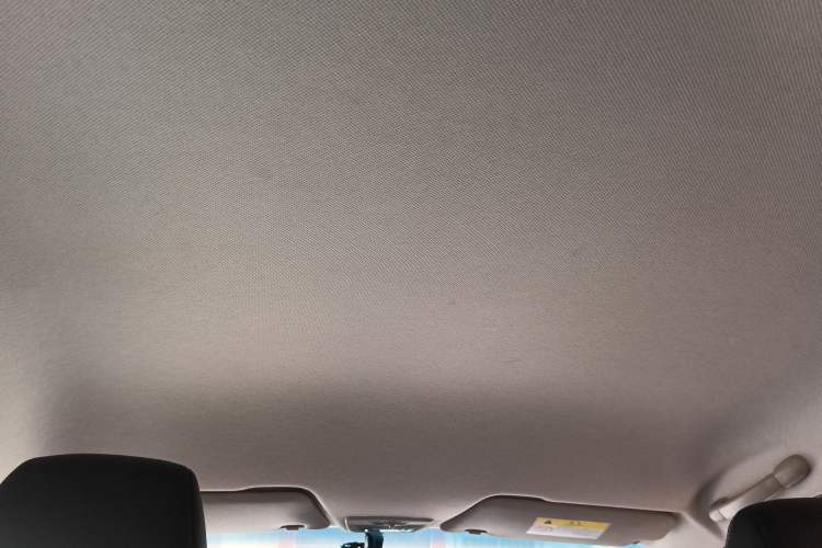Used Baojun 310W 2018 1.5L Automatic Fashion Version China V Emission Standard Headliner
