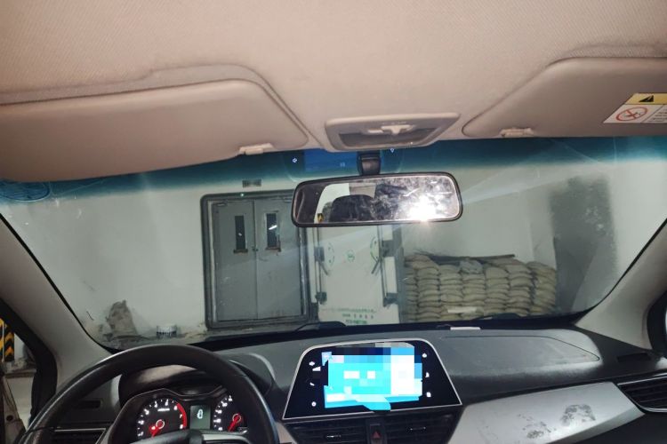 Used Baojun 310W 2018 1.5L Automatic Fashion Edition China VI Headliner