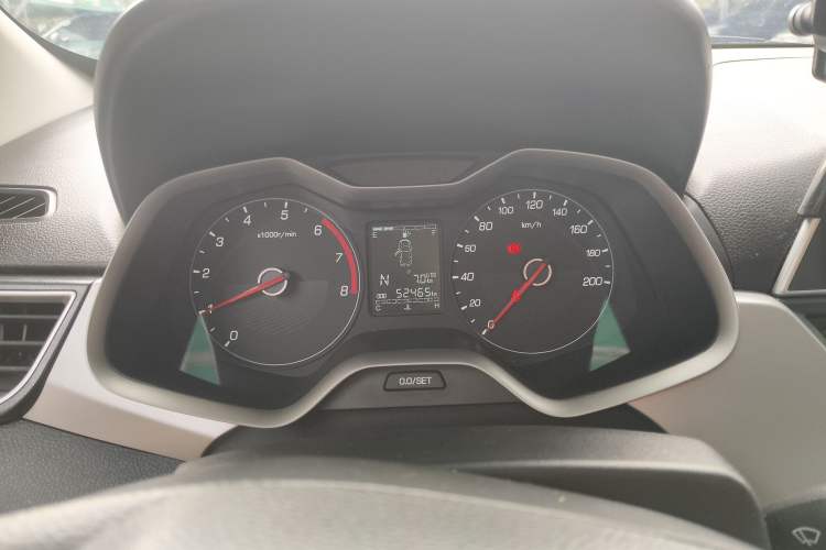 Used Baojun 310W 2018 1.5L Automatic Fashion Version China V Emission Standard Instrument Cluster