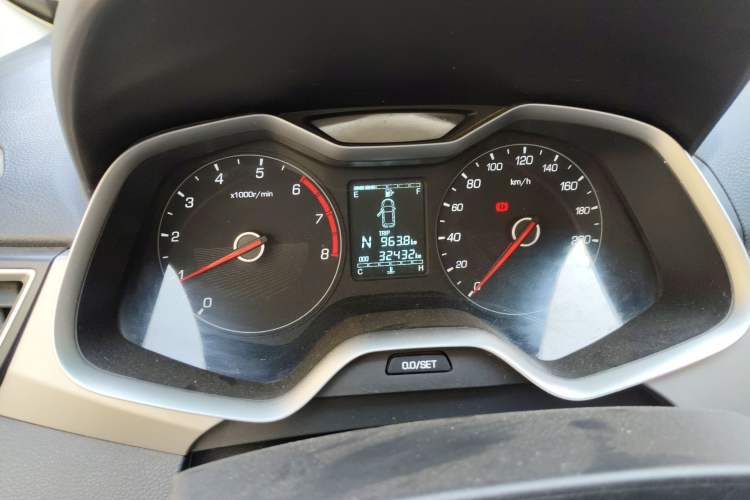 Used Baojun 310W 2018 1.5L Automatic Fashion Edition China VI Instrument Cluster