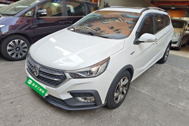 Used Baojun 310W 2018 1.5L Automatic Luxury Version China V