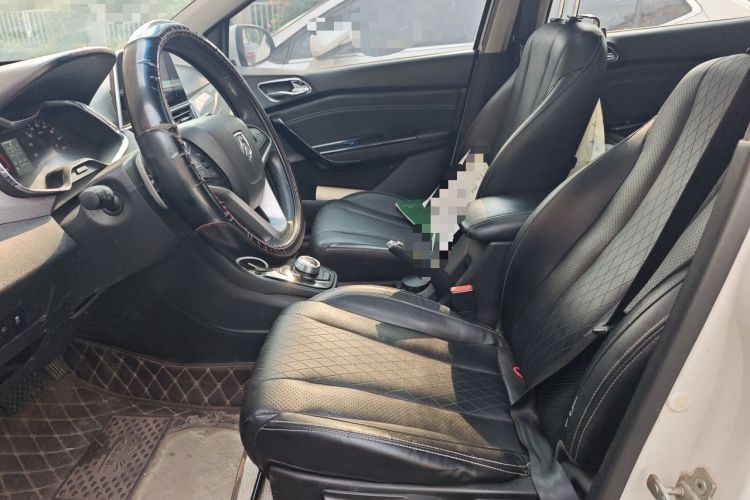 Used Baojun 310W 2018 1.5L Automatic Luxury Version China V Left Front Seat